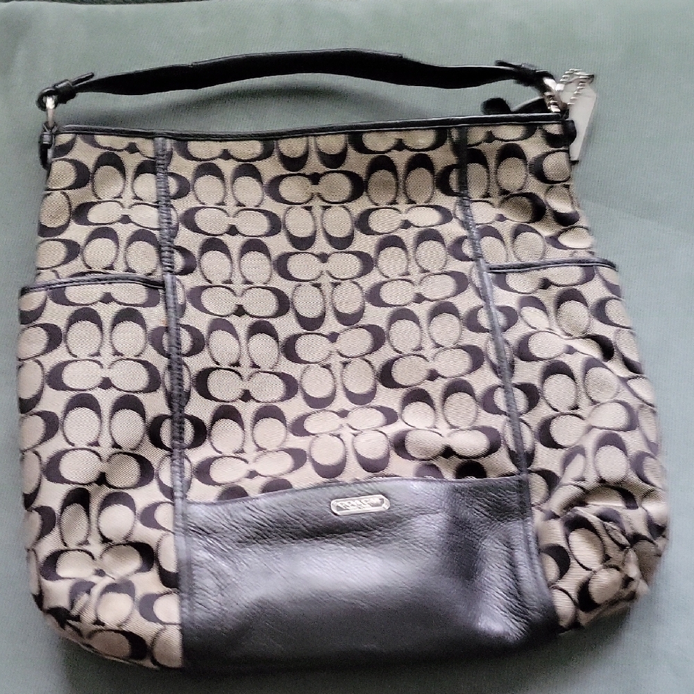 Coach Black and Grey Signature Shoulder Bag